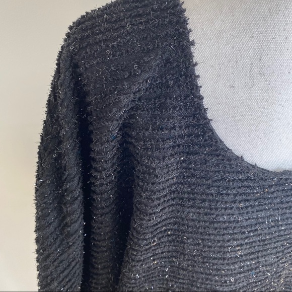 Collective Concepts Metallic Knit Top Sz Medium - Picture 7 of 9